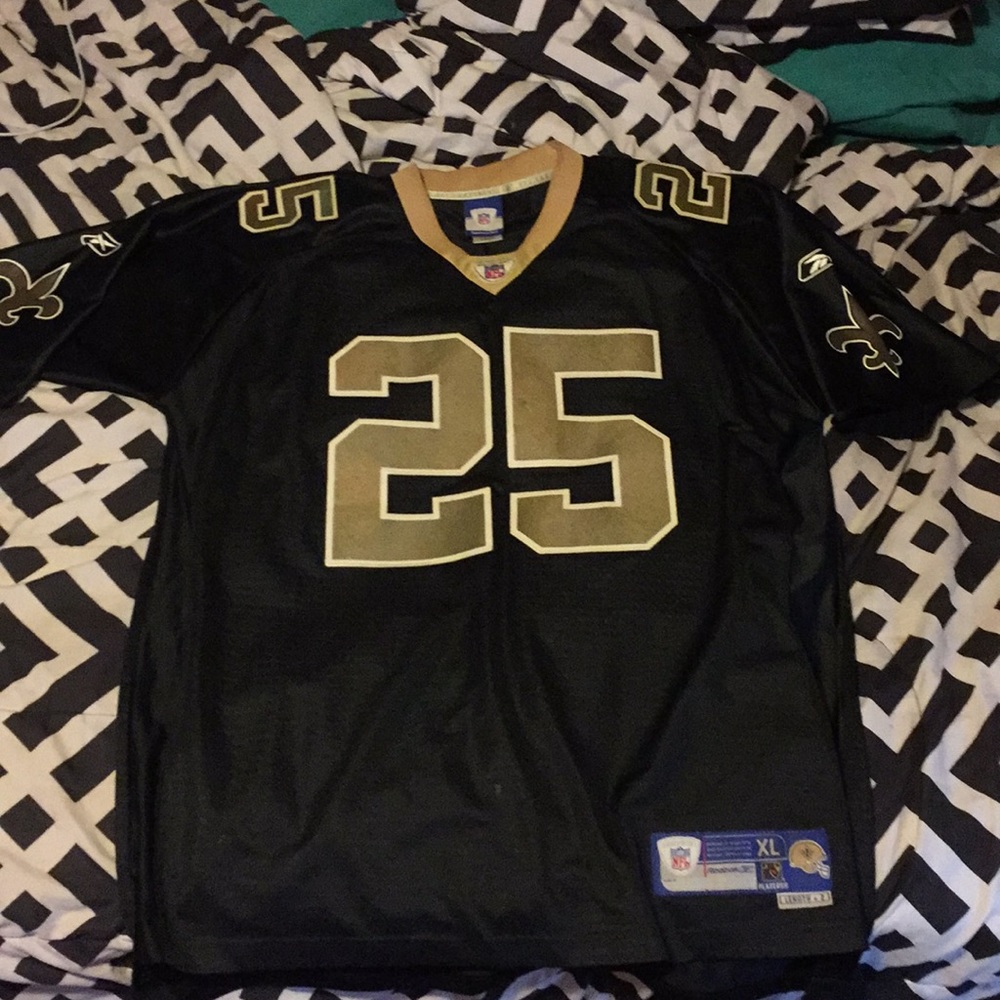 Reebok Men's Black and Gold Jersey